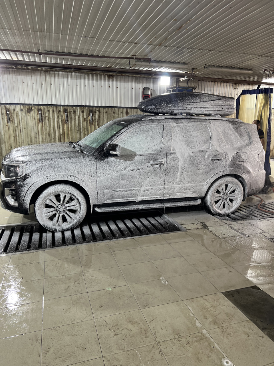 Photo from the logbook KIA Mohave (HM2)