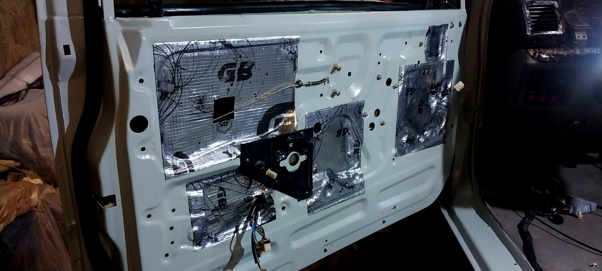 Правильная сборка дверей. Шумовиброизоляция, антикор. Навесное #2 ШВИ ...