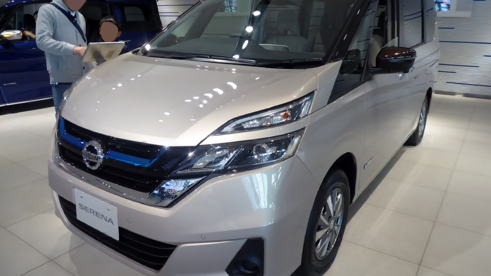 Nissan Serena e Power 2019