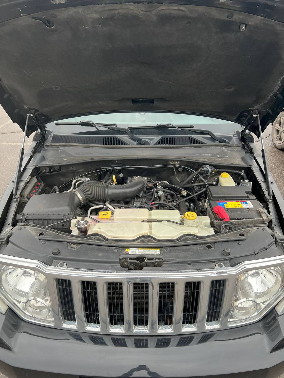 Фото в бортжурнале Jeep Cherokee (KK)