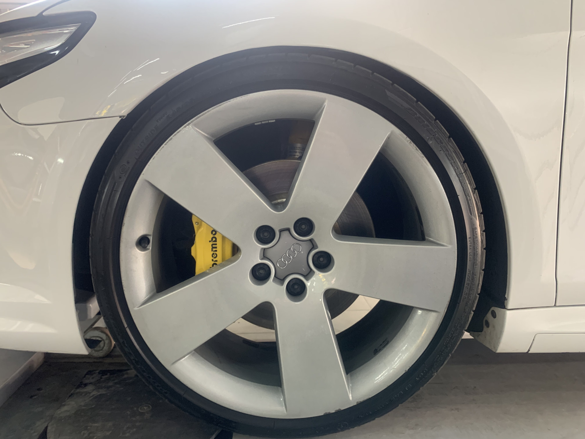 Тормоза Brembo BM5 Yellow — Volkswagen Passat CC, 1,8 л, 2011 года ...