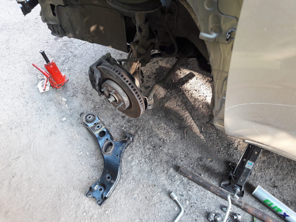 К установке готов — Toyota RAV4 (III)