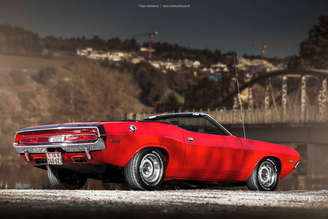 Dodge Challenger классика