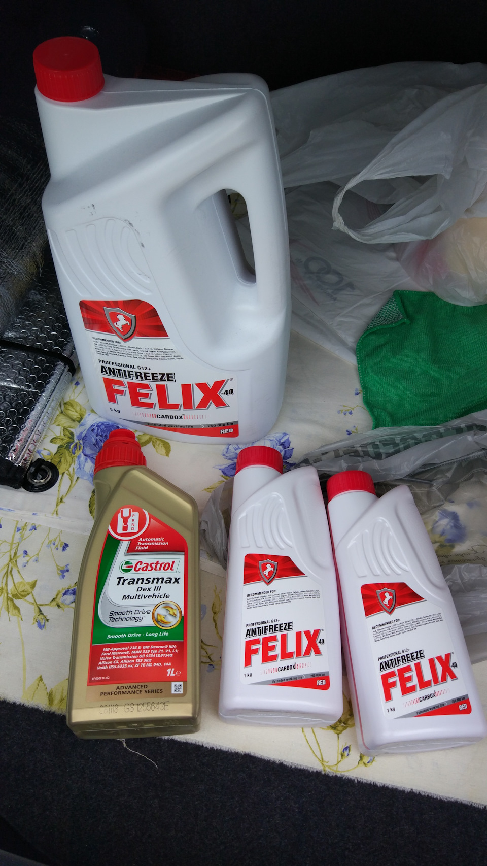 Антифриз и масло ЭГУР — Mazda 3 (1G), 2 л., 2006 года | плановое ТО ...