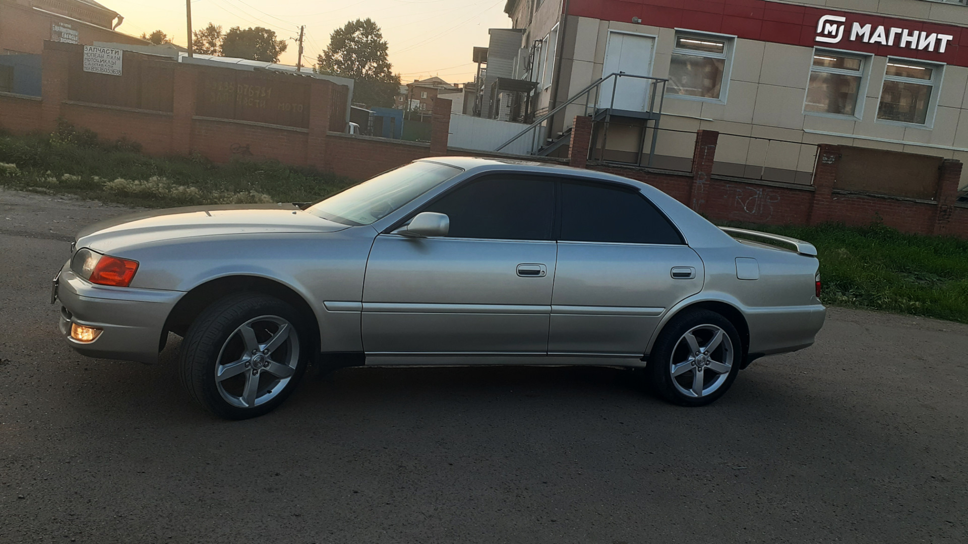 Toyota Chaser (100) 2.0 бензиновый 2000 | 100 на DRIVE2