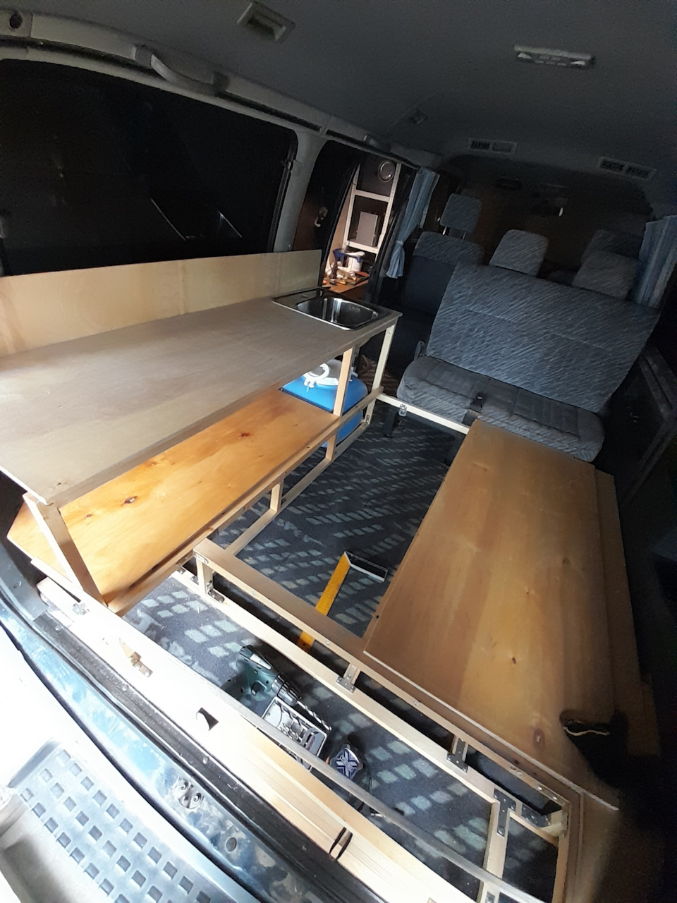 Жилой модуль в делику — Mitsubishi Delica (P35W), 2,7 л, 1993 года ...