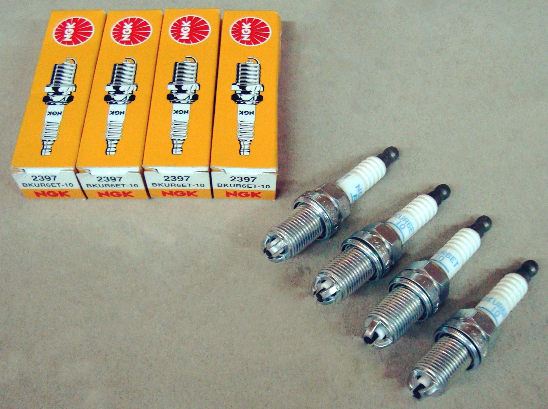 Свеча Зажигания Ngk 2397 Bkur6et 10 Купить