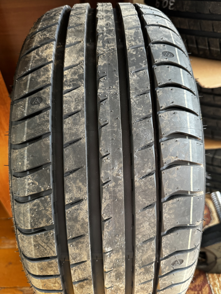 Шины летние Triangle Group 215/35 R18, литые диски 8Jx18 ET35 5x114,3 ...