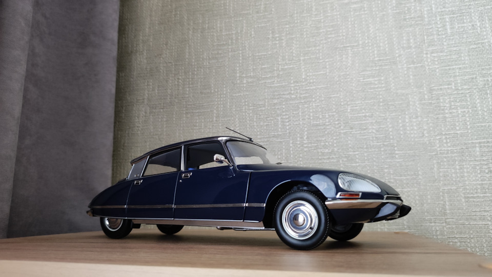 1:18 Citroen DS 23 Pallas (1974) от Norev — Сообщество «Масштабные