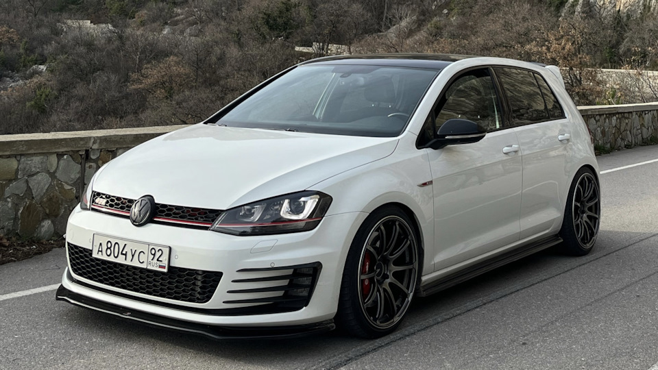 Volkswagen Golf GTI Clean