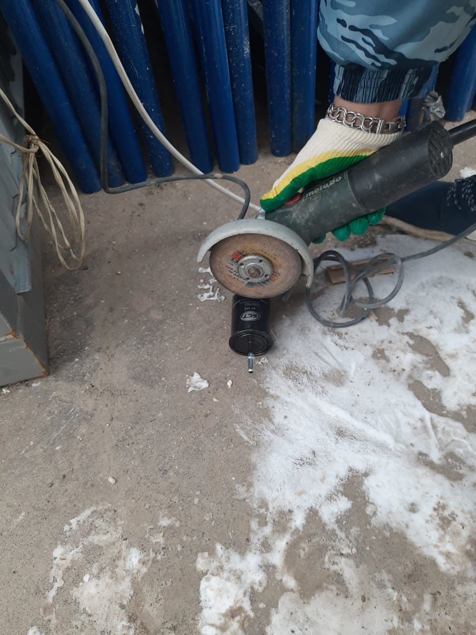 Даёшь стране угля-мелкого, но до …я! (Распил топливного фильтра SCT ...