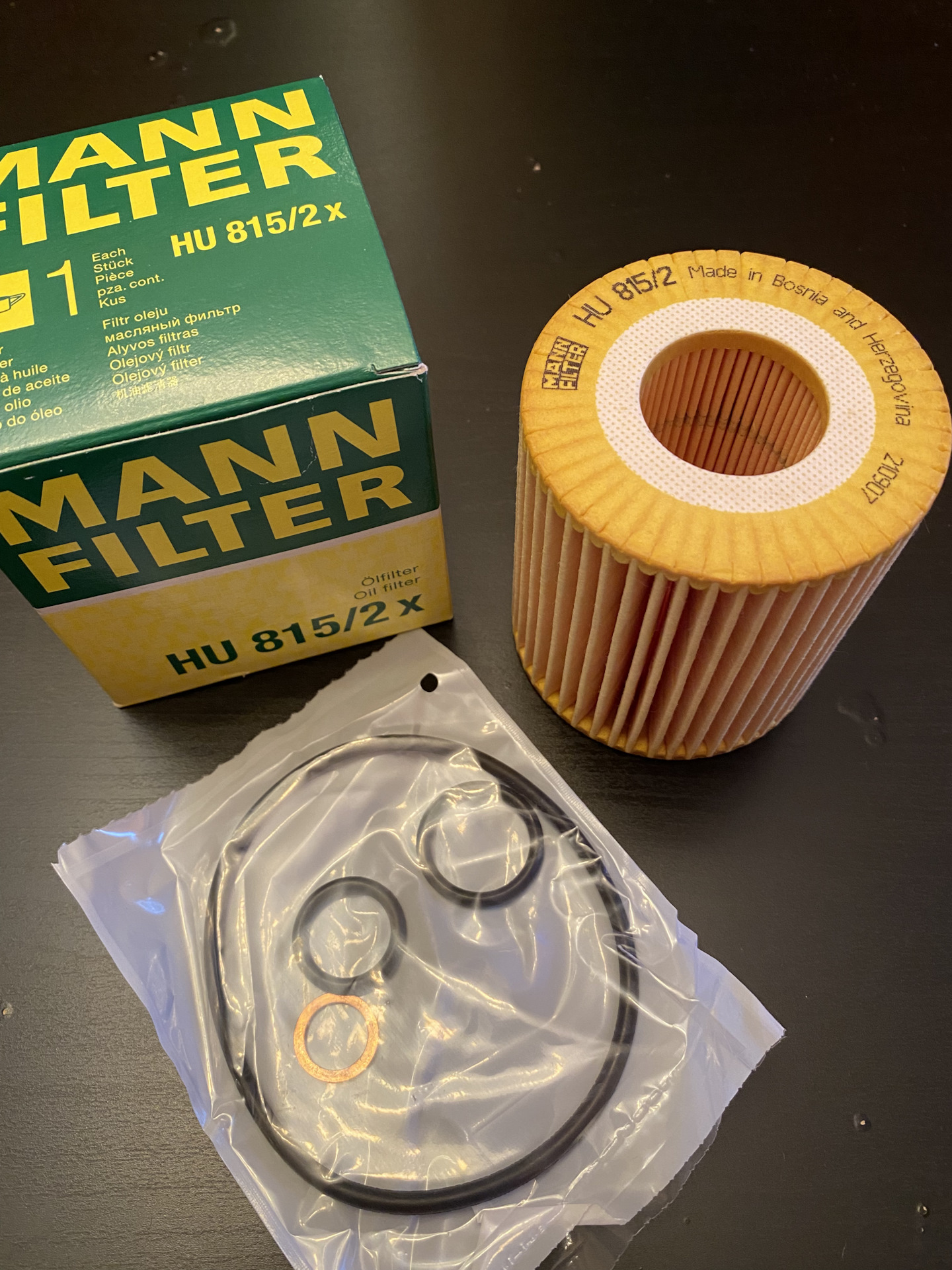 Масляный фильтр бмв е90. Фом Mann hu 816x