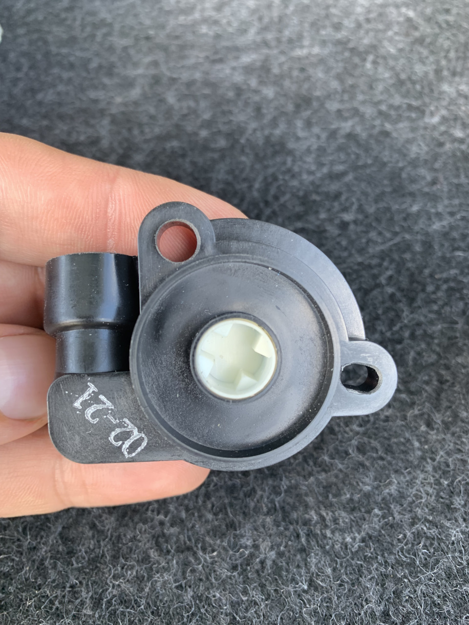 Замена ДПДЗ на Бесконтактный г.Калуга — Lada Приора хэтчбек, 1,6 л ...