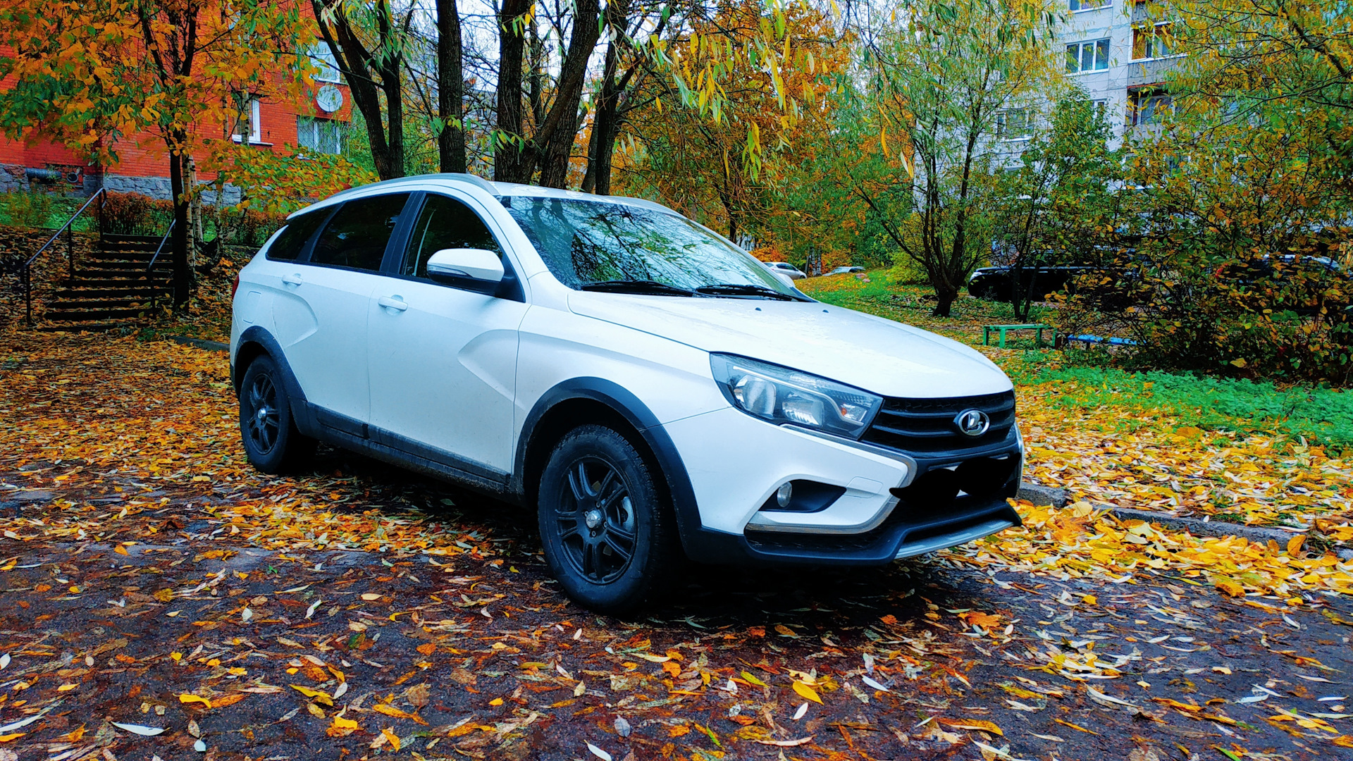 Lada SW Cross