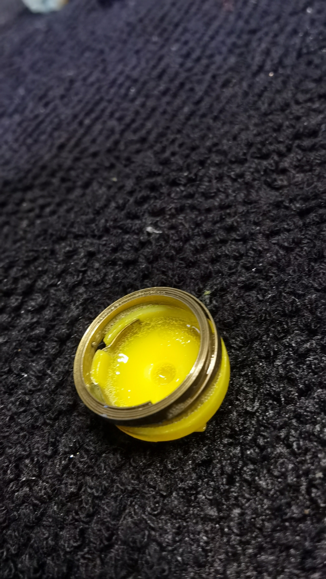 Не закрывается крышка багажника на Passat B6 универсал. — Volkswagen ...