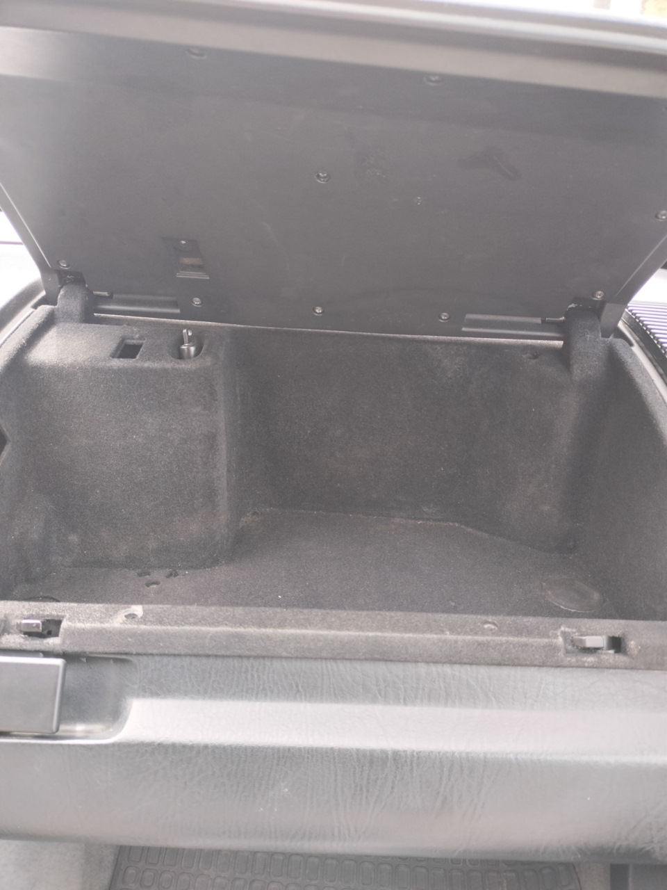 снятие перчаточного ящика — Citroen XM, 2,1 л, 1993 года | поломка | DRIVE2