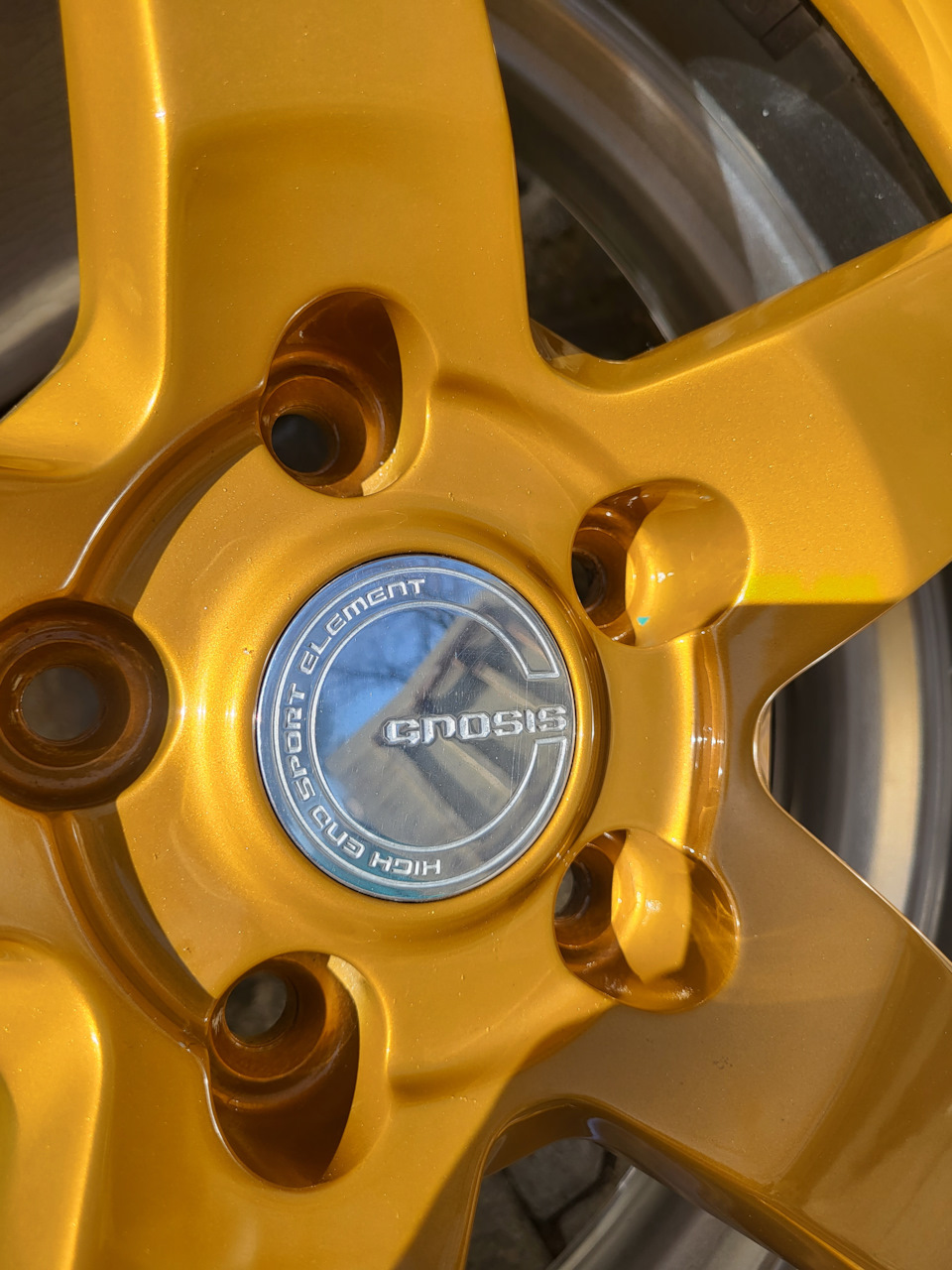 Фото в бортжурнале Toyota Crown Hybrid