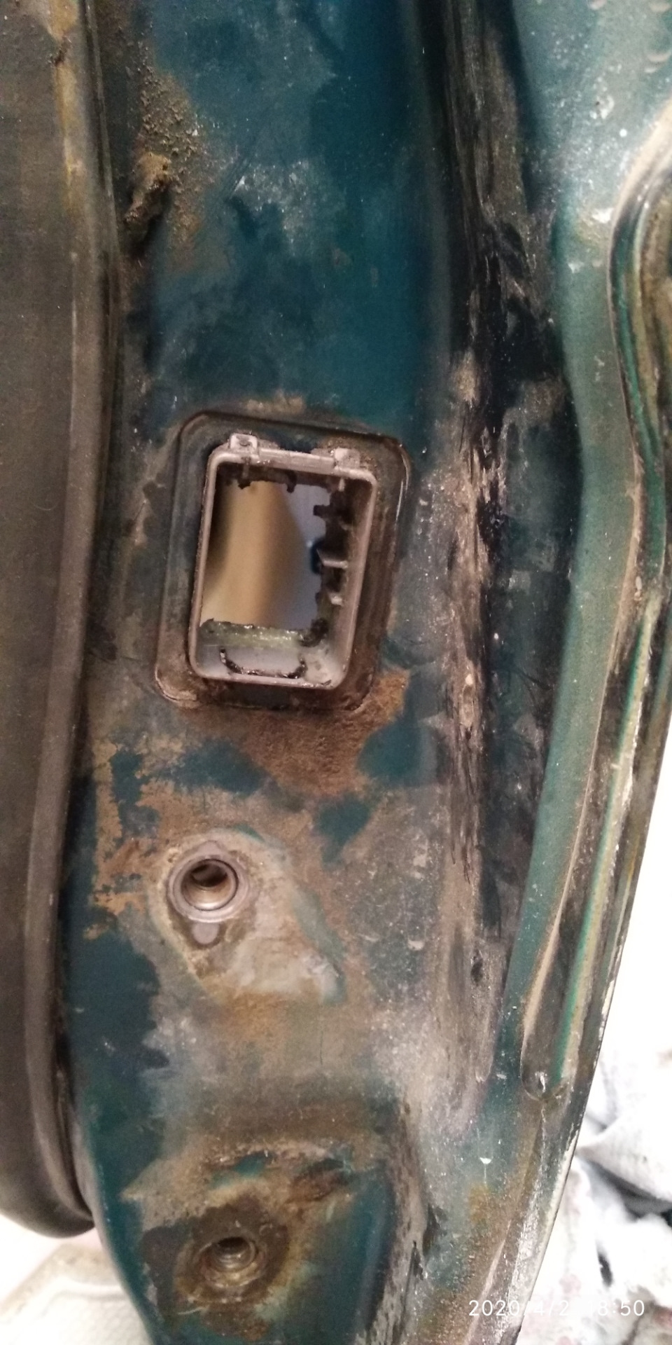 Замена передних отбойников, установка тавотницы — Mazda 6 (2G) GH, 2 л ...