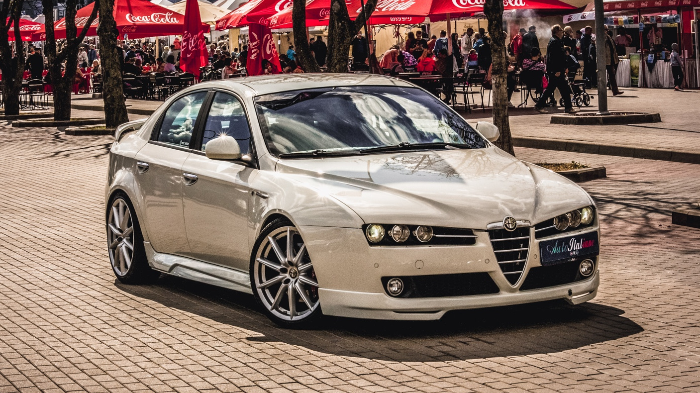 Alfa Romeo 159 2.4 дизельный 2009 | 2.4 JTDm Ti Беляш на DRIVE2