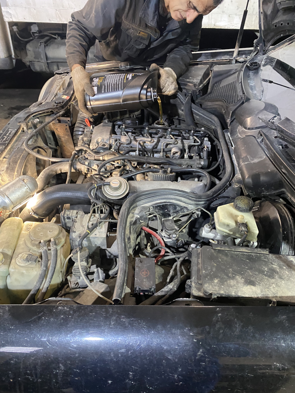 Замена масла и цокот в районе Гура — Mercedes-Benz E-class (W210), 2,2 ...