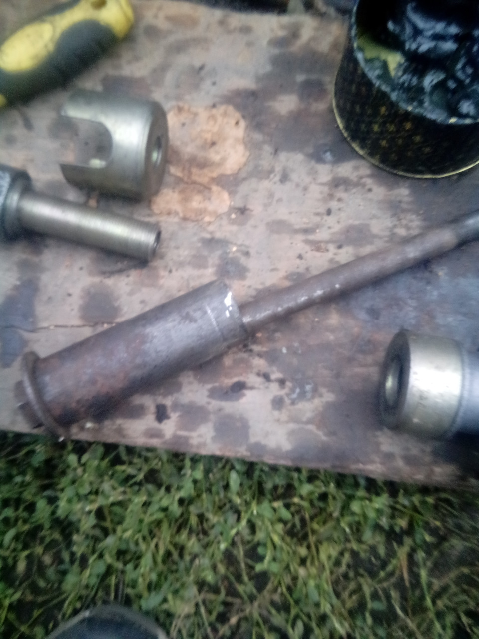 На болт одел трубу 32, а то длинный дюже. — Lada 2120 Надежда