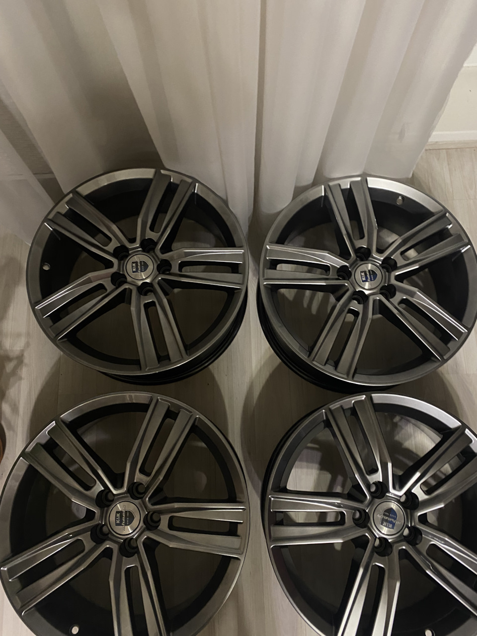 Диски r18 — Opel Astra H, 1,6 л, 2014 года | колёсные диски | DRIVE2