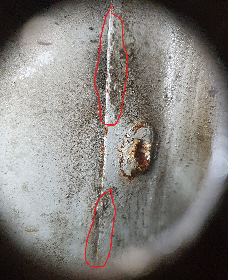 Вода под водительским ковриком (ещё одна причина) — Lada Калина Спорт ...