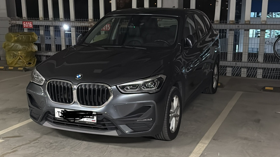 BMW X1 Рябина