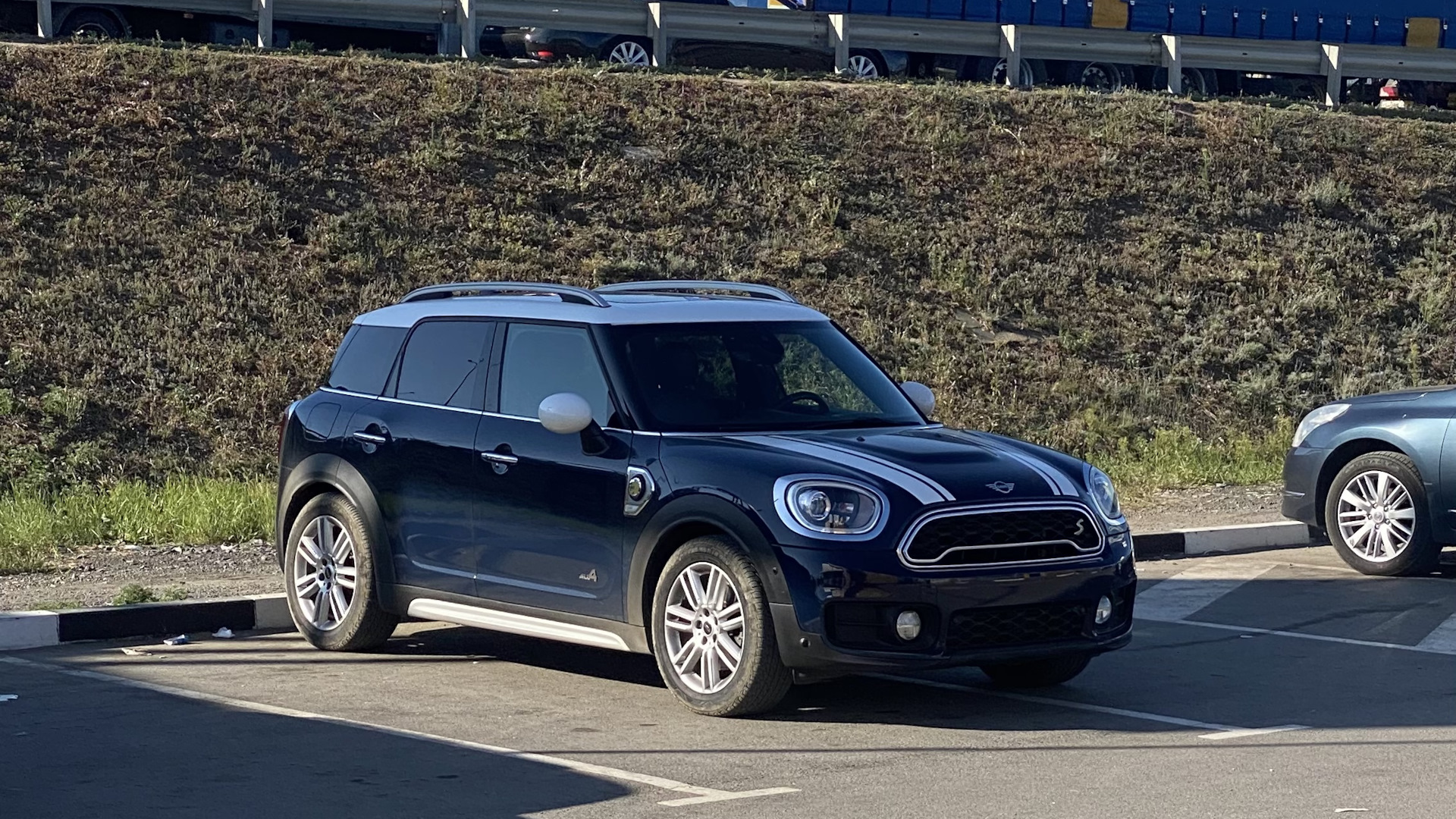 MINI Countryman (2G) 1.5 гибридный (Plug-in) 2019 | Countryman ES Гибрид на  DRIVE2