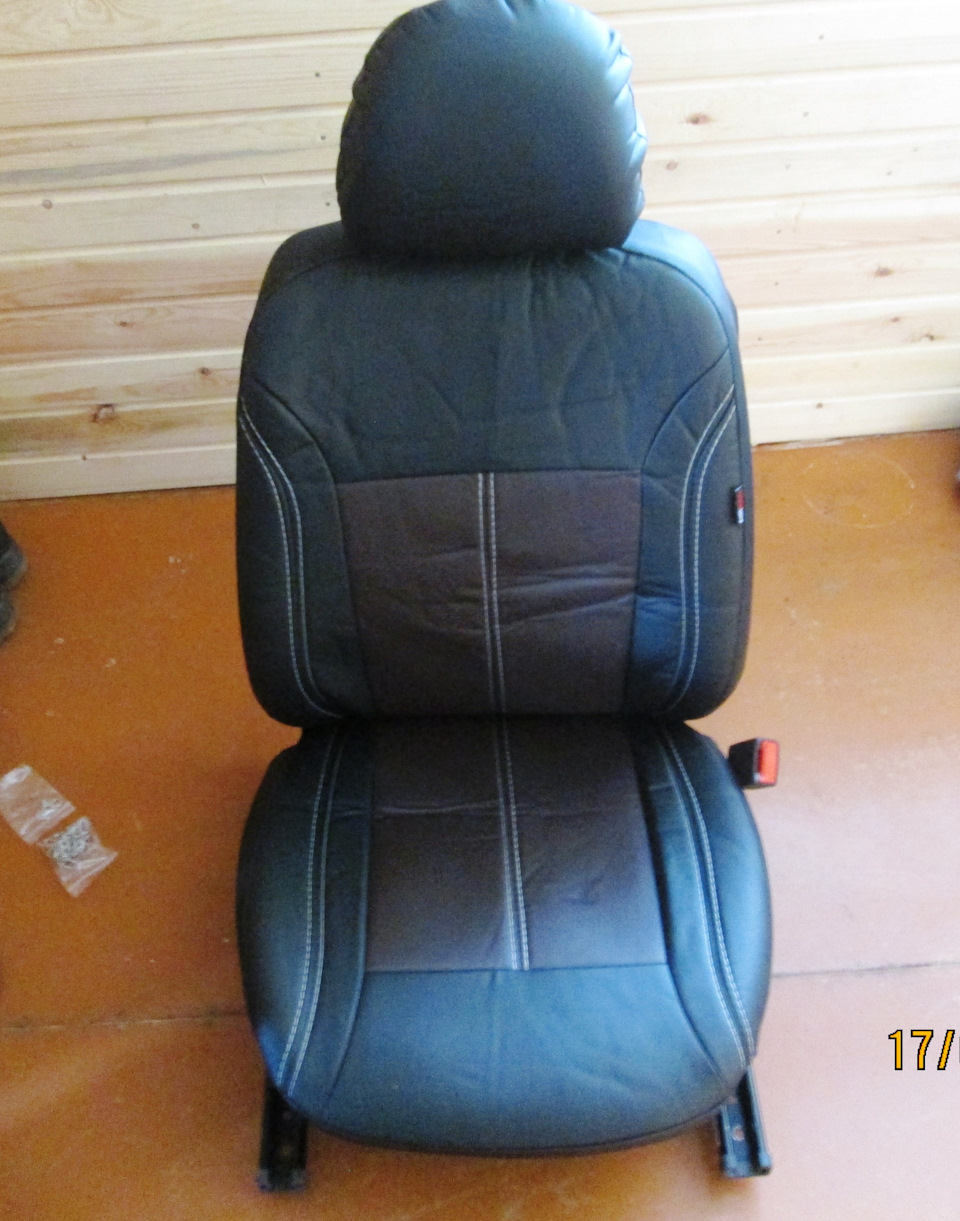 02.07.19 Замена лампочек габаритов — Mitsubishi Galant Fortis, 2 л ...