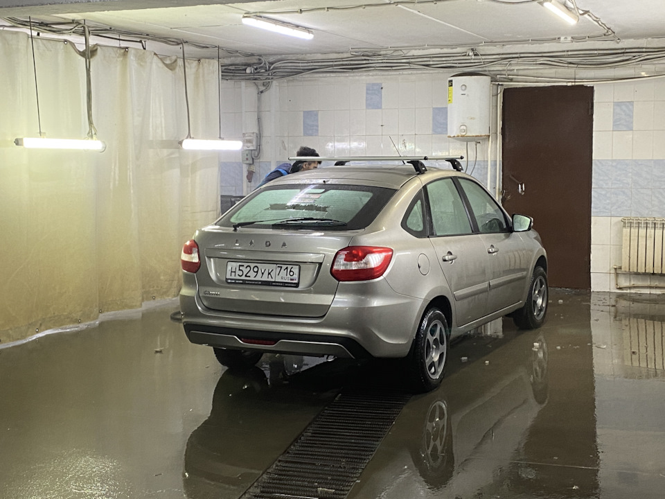 Колесные проставки +20мм — Lada Гранта Лифтбек (2G), 1,6 л, 2021 года ...