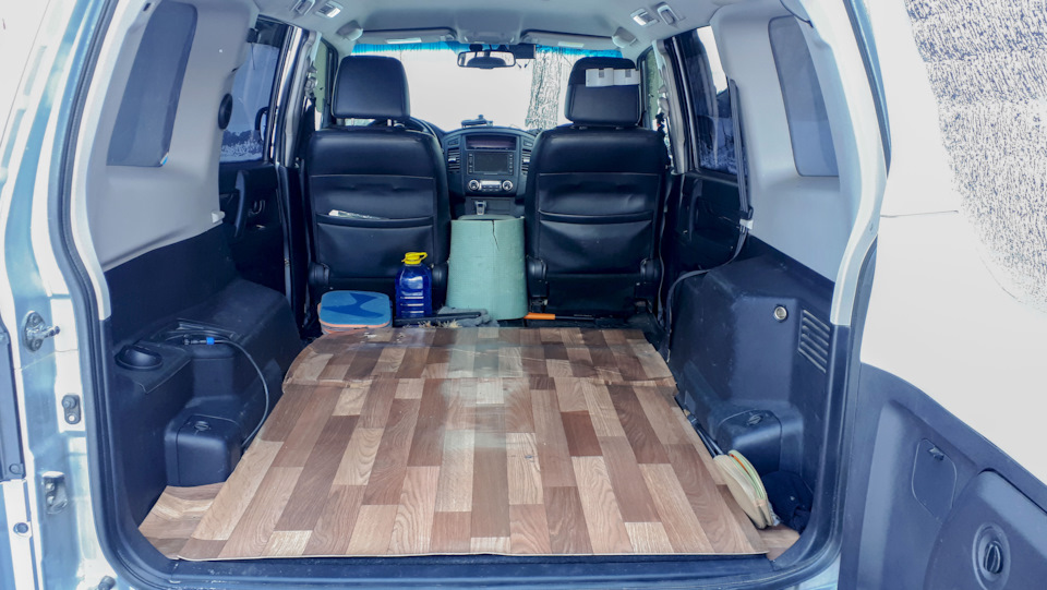 Ну не Wagon ли…) — Mitsubishi Pajero (4G)