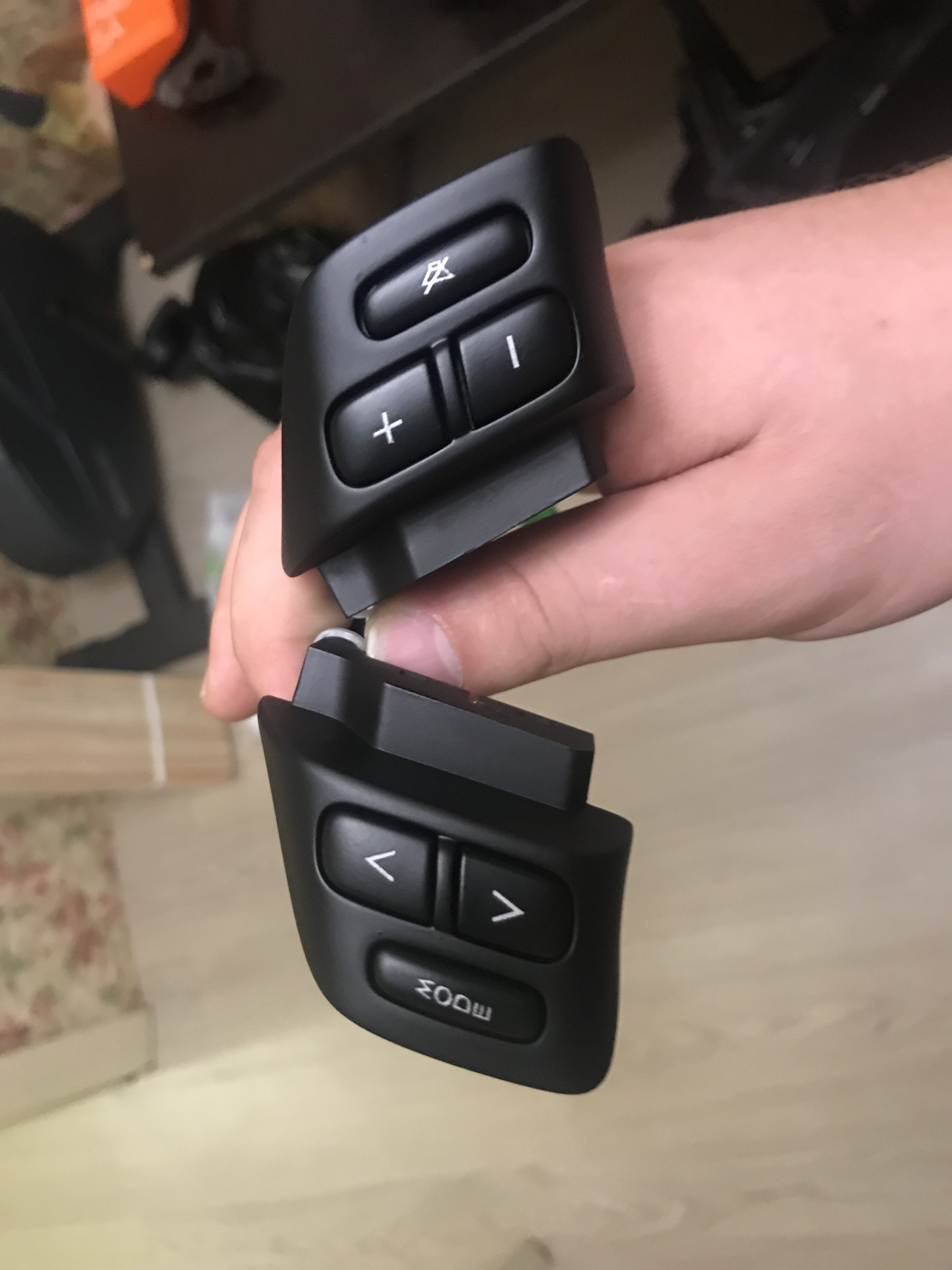 Кнопки руля Forester — Subaru Forester (SG), 2 л, 2005 года | своими ...