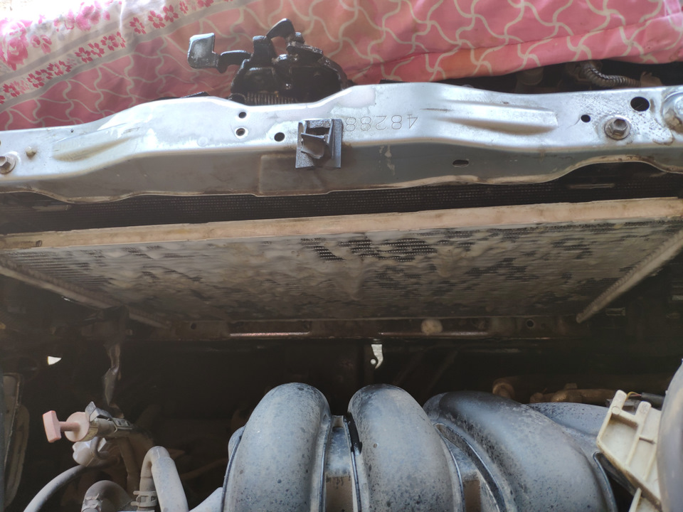 31. Замена бендикса стартера — Toyota Avensis II, 1,8 л, 2007 года ...