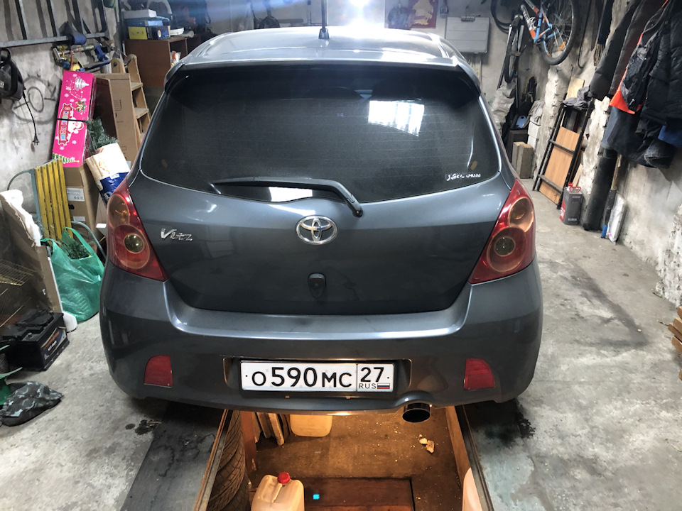 Форсунки омывателя стекла — Mazda 626 V (GF), 2 л, 2000 года | запчасти ...