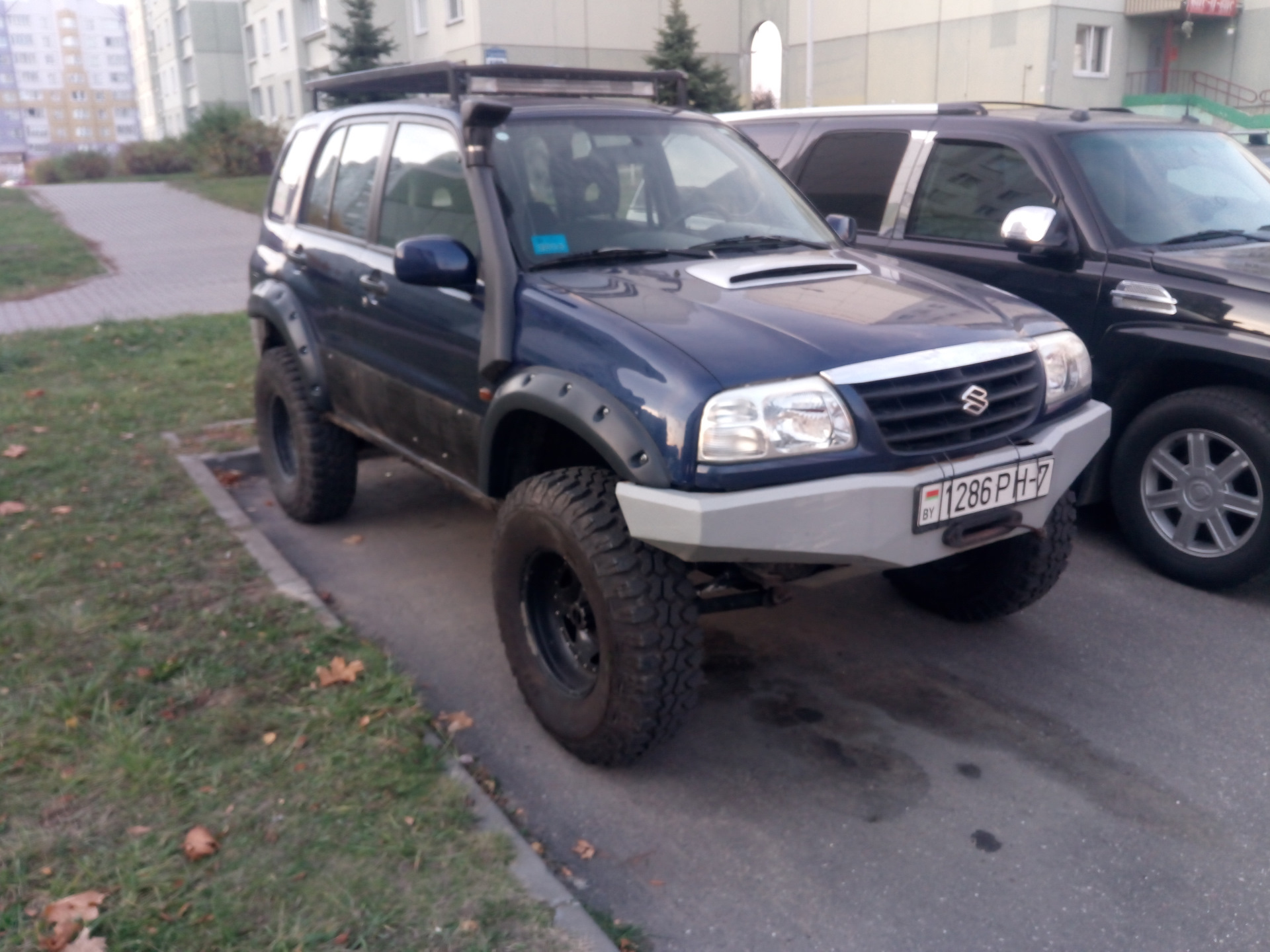 Suzuki grand vitara арки