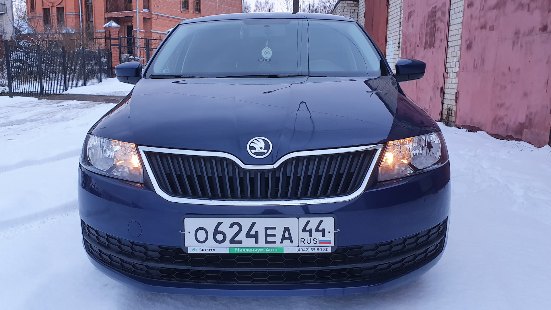 Skoda Rapid (1G) 1.2 бензиновый 2015 | Рахид на DRIVE2