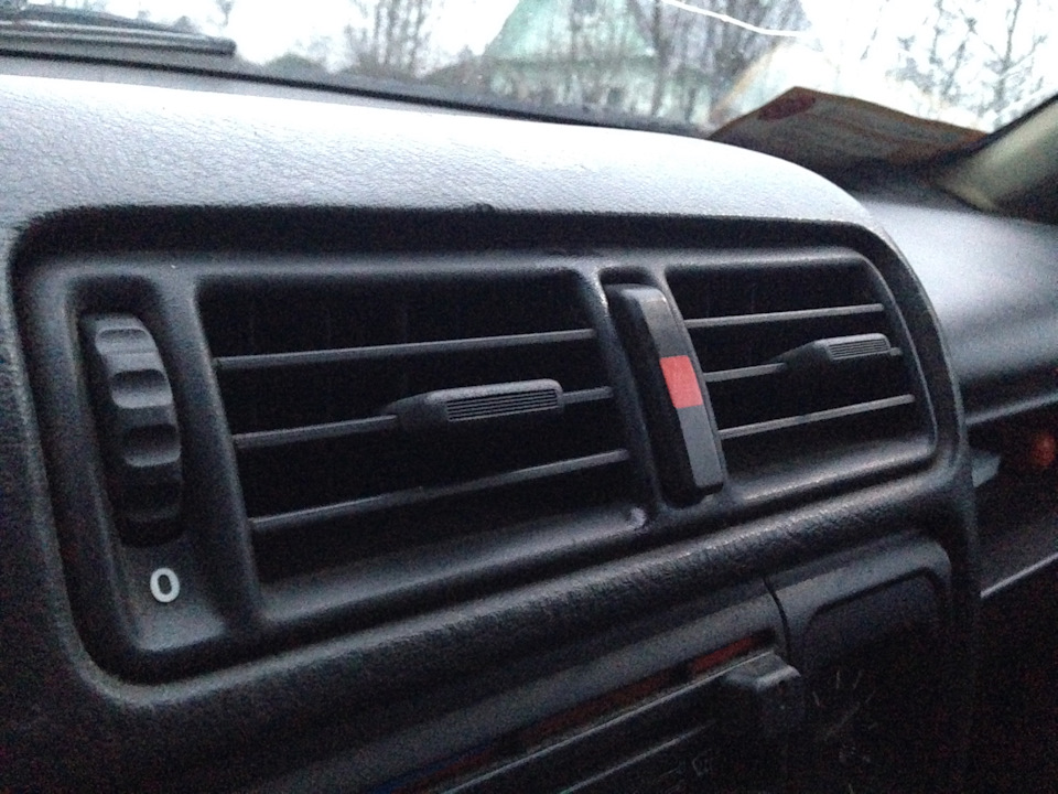 Кнопка "Аварийки" — Opel Vectra A, 1,6 л, 1989 года | наблюдение | DRIVE2