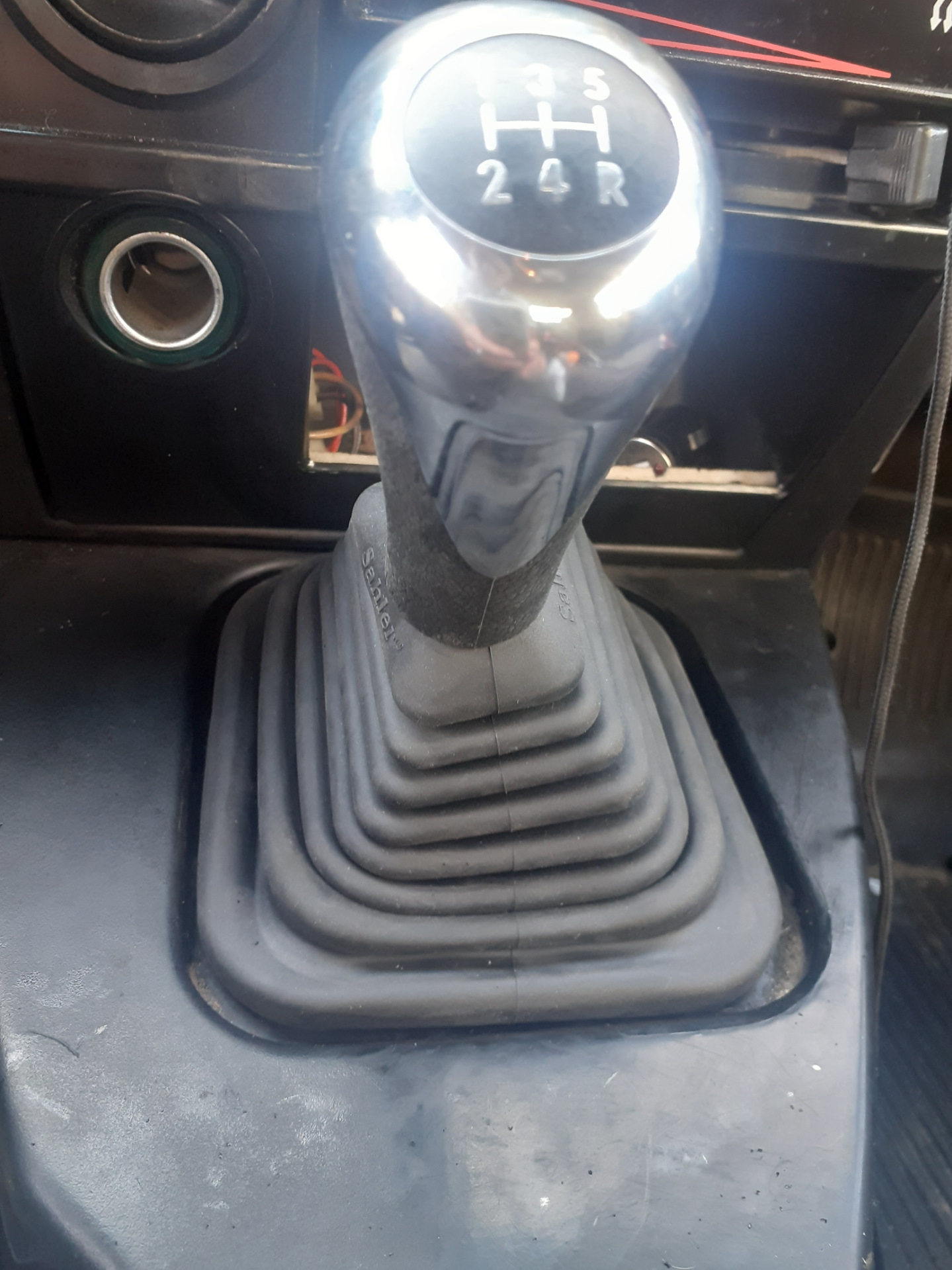 Замена рычага КПП — ИЖ 2126, 1,6 л, 2003 года | стайлинг | DRIVE2