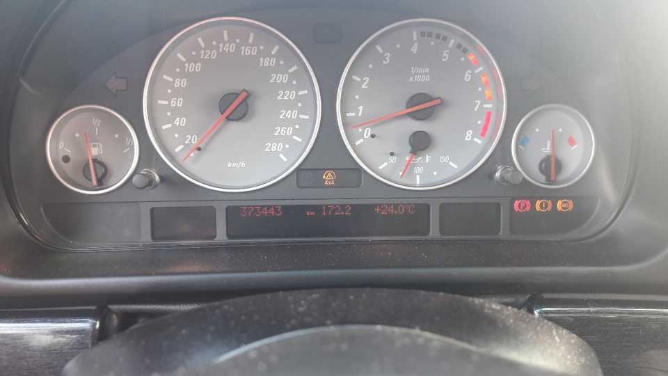 Фото в бортжурнале BMW 5 series (E39)