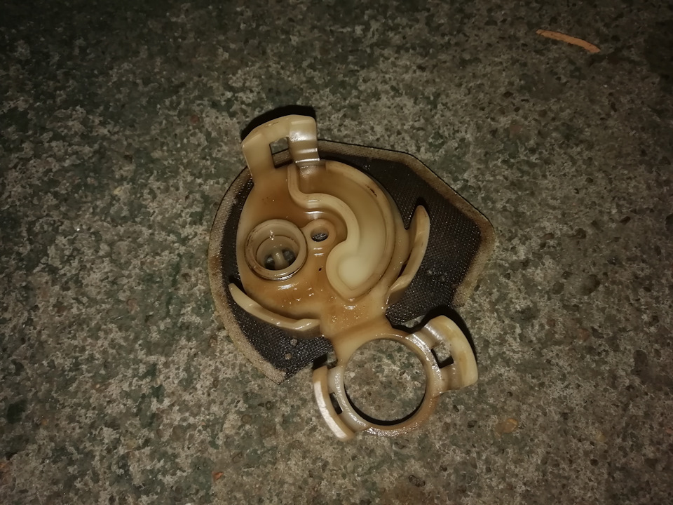 Накладки под дерево — Toyota Mark II (100), 2,5 л., 1998 года ...