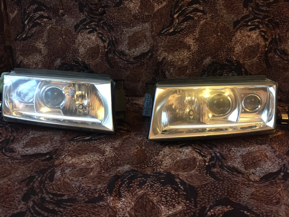 Фары готовы к установке — Skoda Octavia A4 Mk1