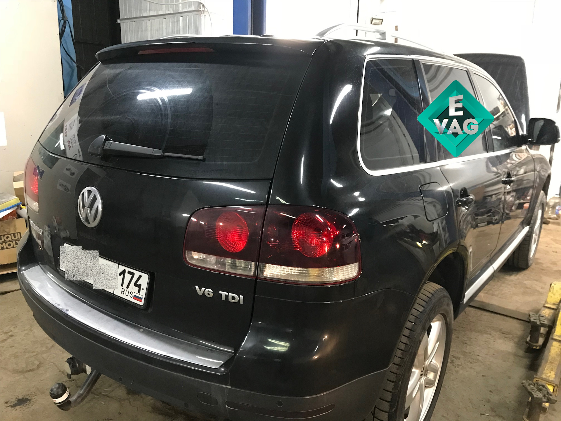Кодирование touareg. Туарег GP накладка на багажник.