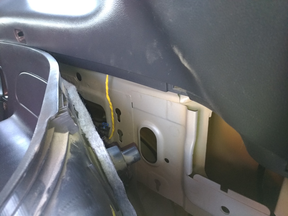 JhAAAgIxquA 960 Как отключить нештатный парктроник в машине