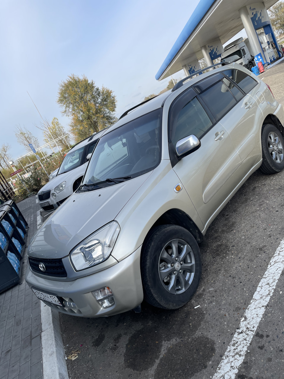 Не ждали ? А вот здрасти) — Toyota RAV4 (II), 2 л, 2001 года | покупка  машины | DRIVE2