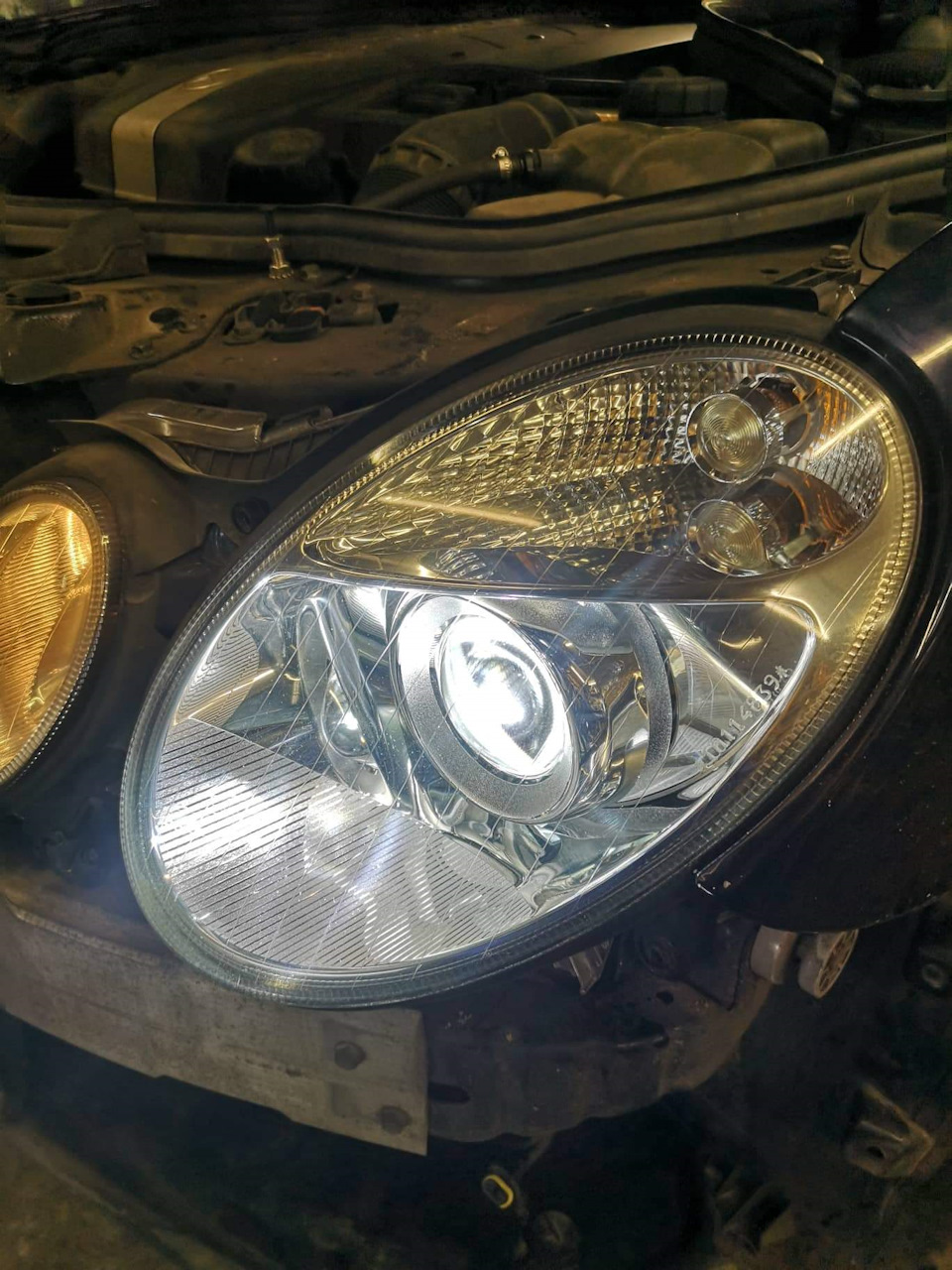 Разобрали ТурбоВесту под покраску, РЖАВЧИНА НА КАПОТЕ — Lada Vesta, 1,6 ...