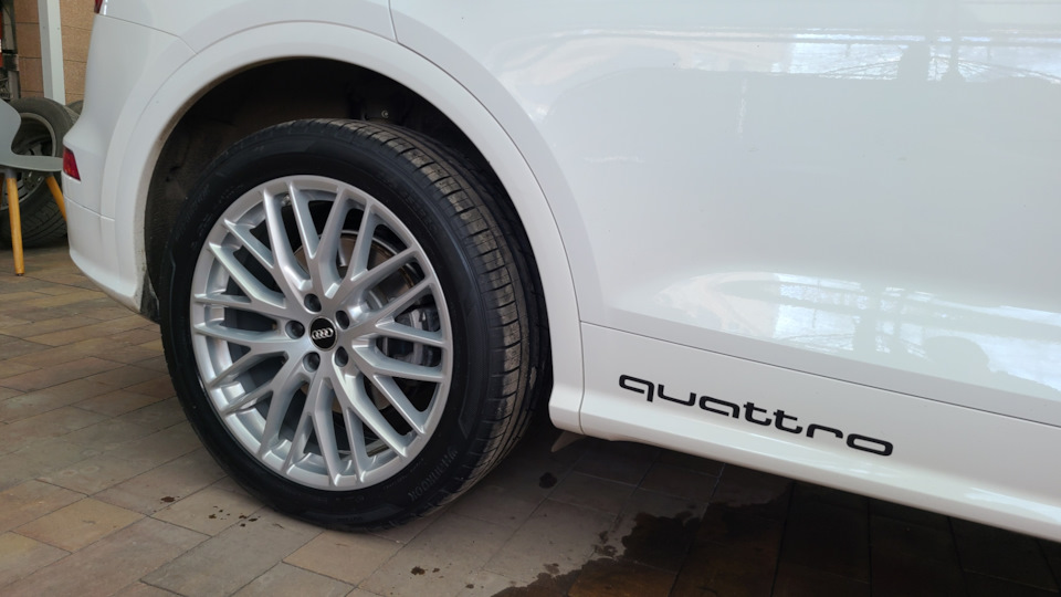 Фото в бортжурнале Audi Q5 (2G)