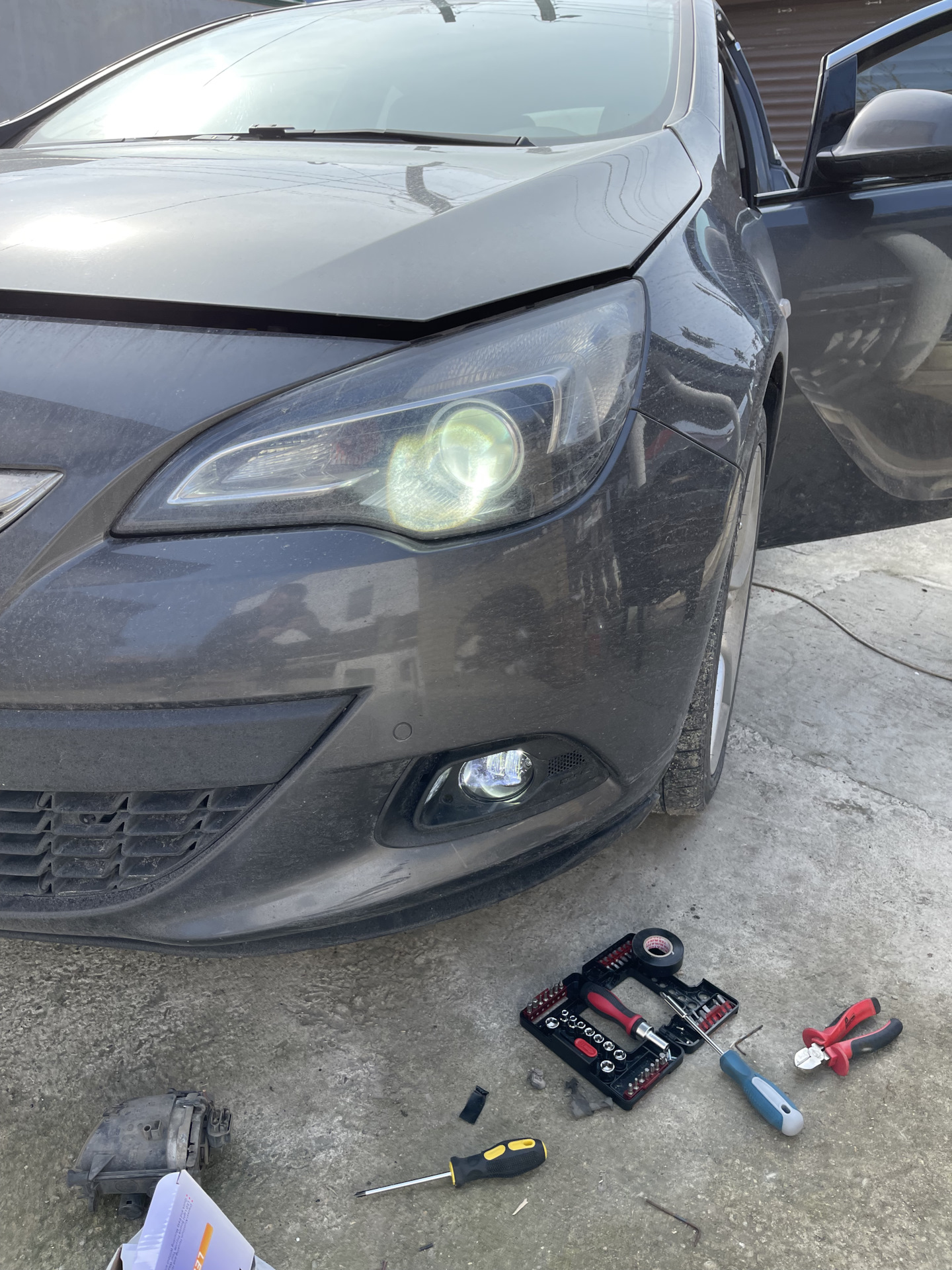 Диодные противотуманки ) — Opel Astra J GTC, 1,4 л., 2012 года | тюнинг ...