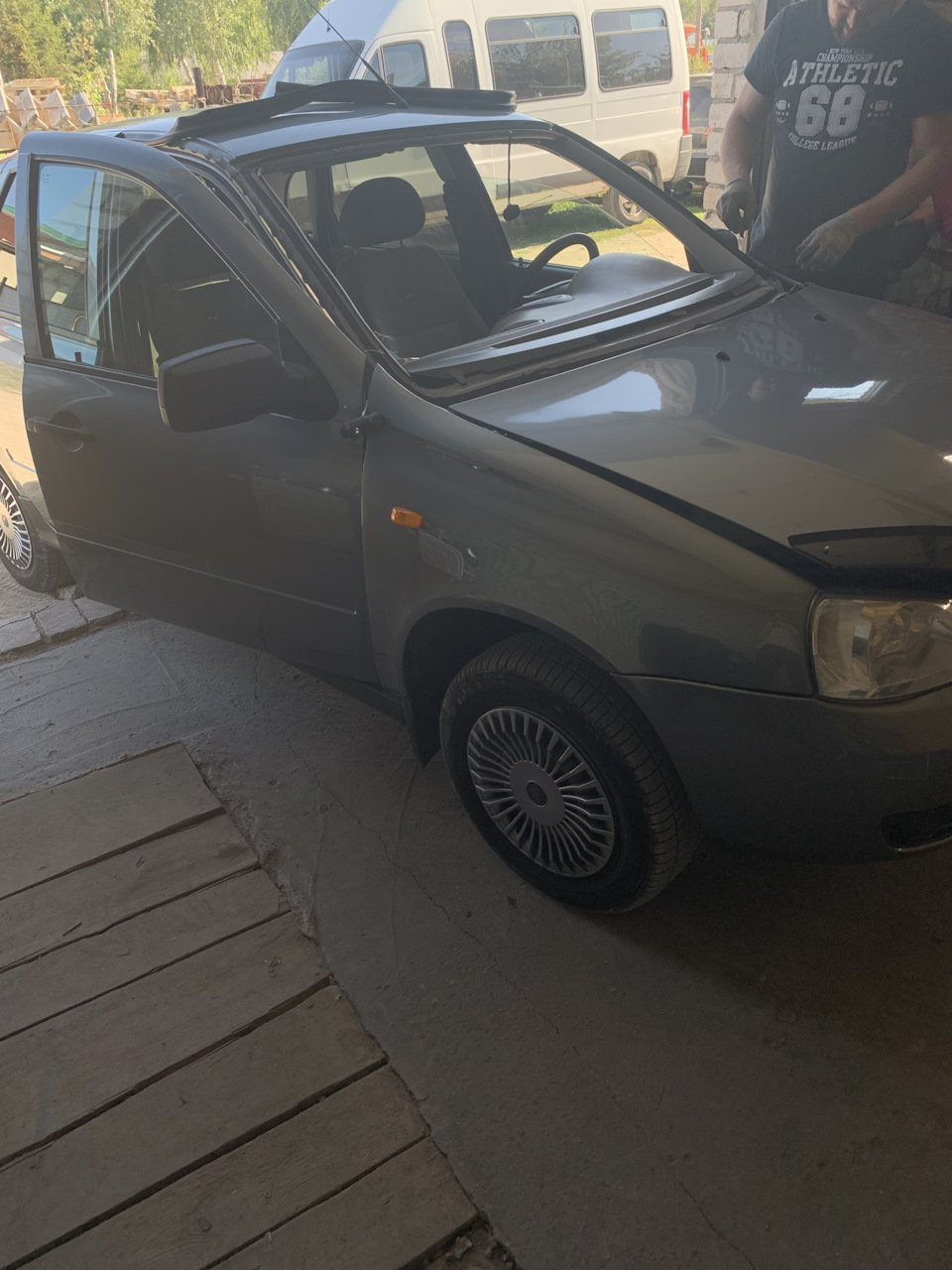 Замена лобового стекла калина — Lada Калина хэтчбек, 1,6 л, 2012 года ...