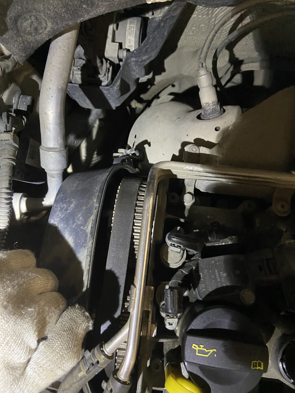 Замена ЕГР, клапан вентиляции картерных газов (КВКГ) (PCV) на шкоде ...